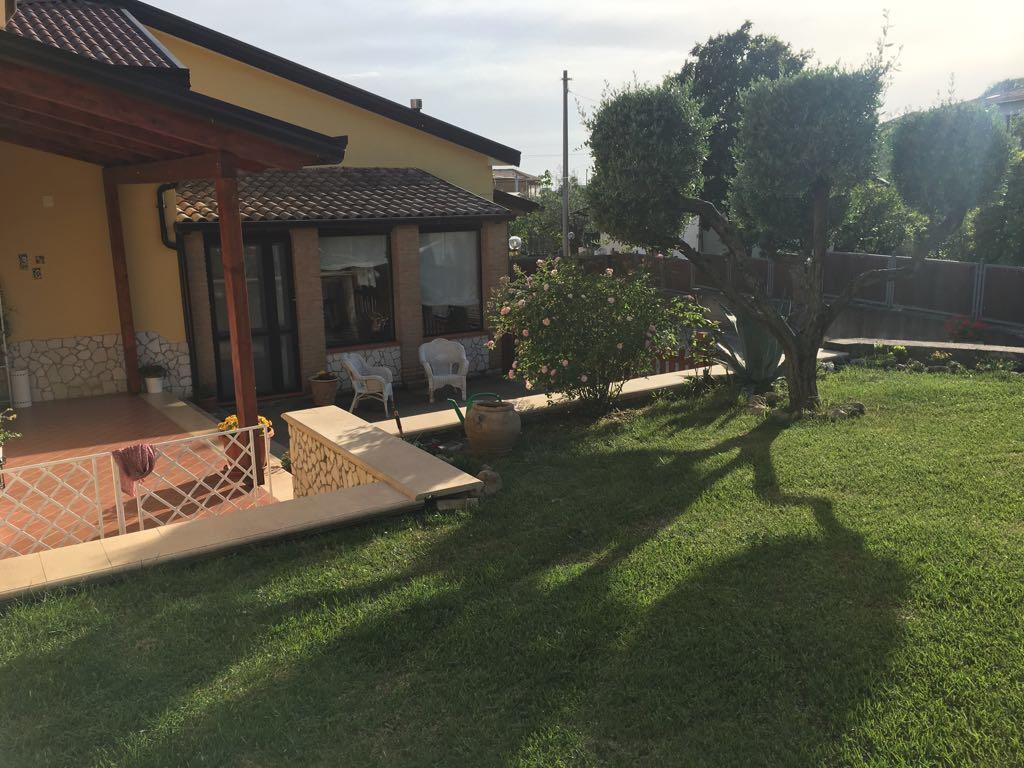 이볼리 Le Gatte B&B 외부 사진