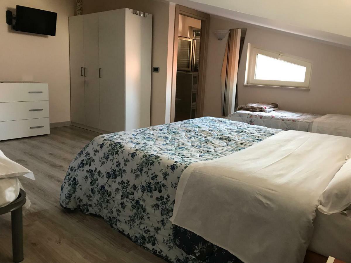 이볼리 Le Gatte B&B 외부 사진